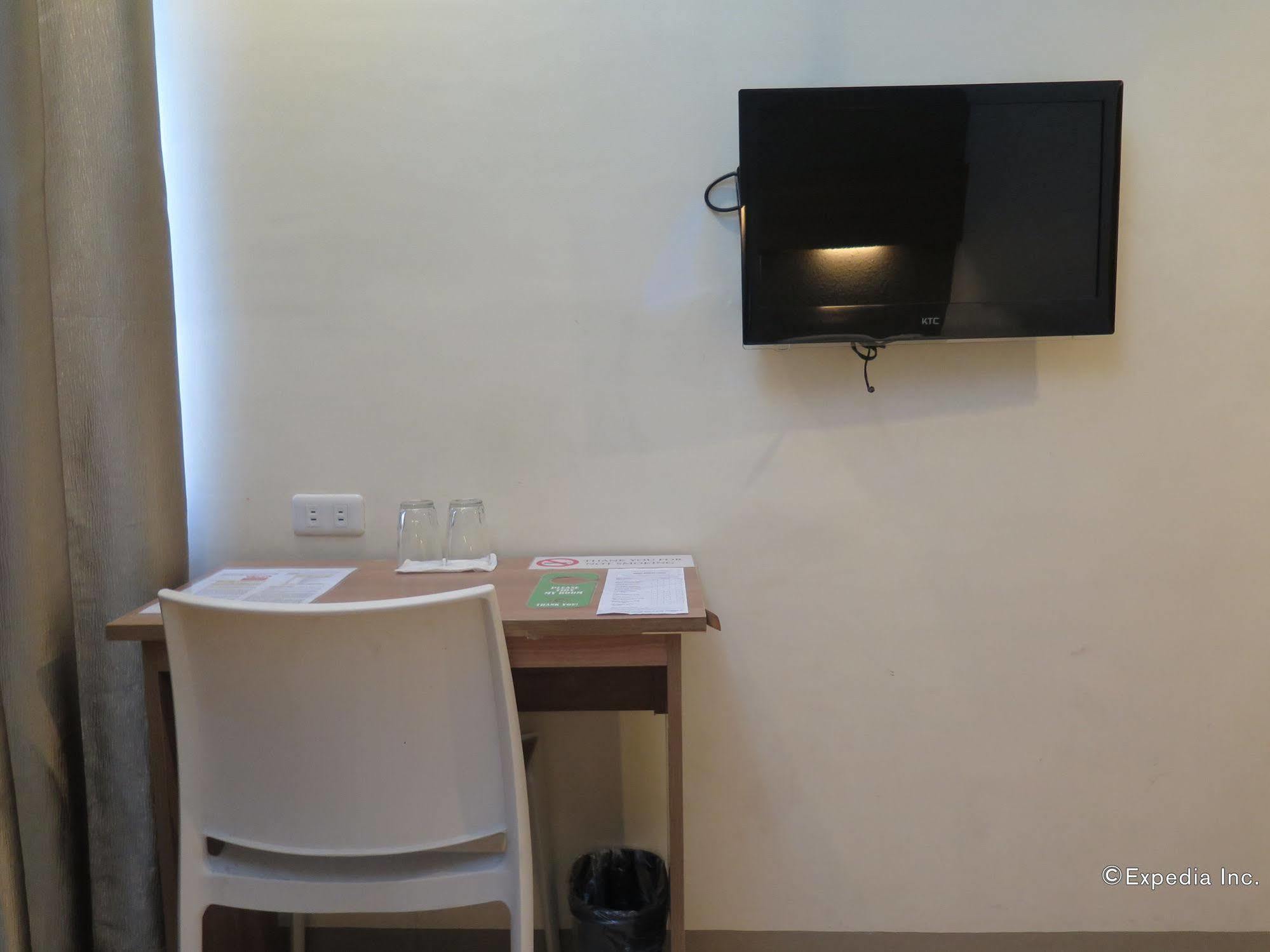 The Center Suites Cebu Dış mekan fotoğraf